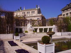 monument dédié à l'impératrice Sissi Vienne